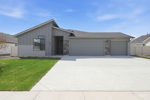 493 Waverly Ave, Middleton, ID, 83644-1215 | Card Image
