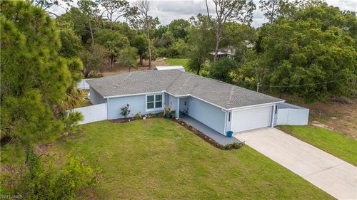 7081 Brazil Cir, Labelle, FL, 33935-5445 | Card Image