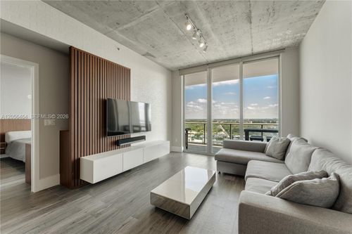 h2302-3470 E Coast Ave, Miami, FL, 33137-3986 | Card Image