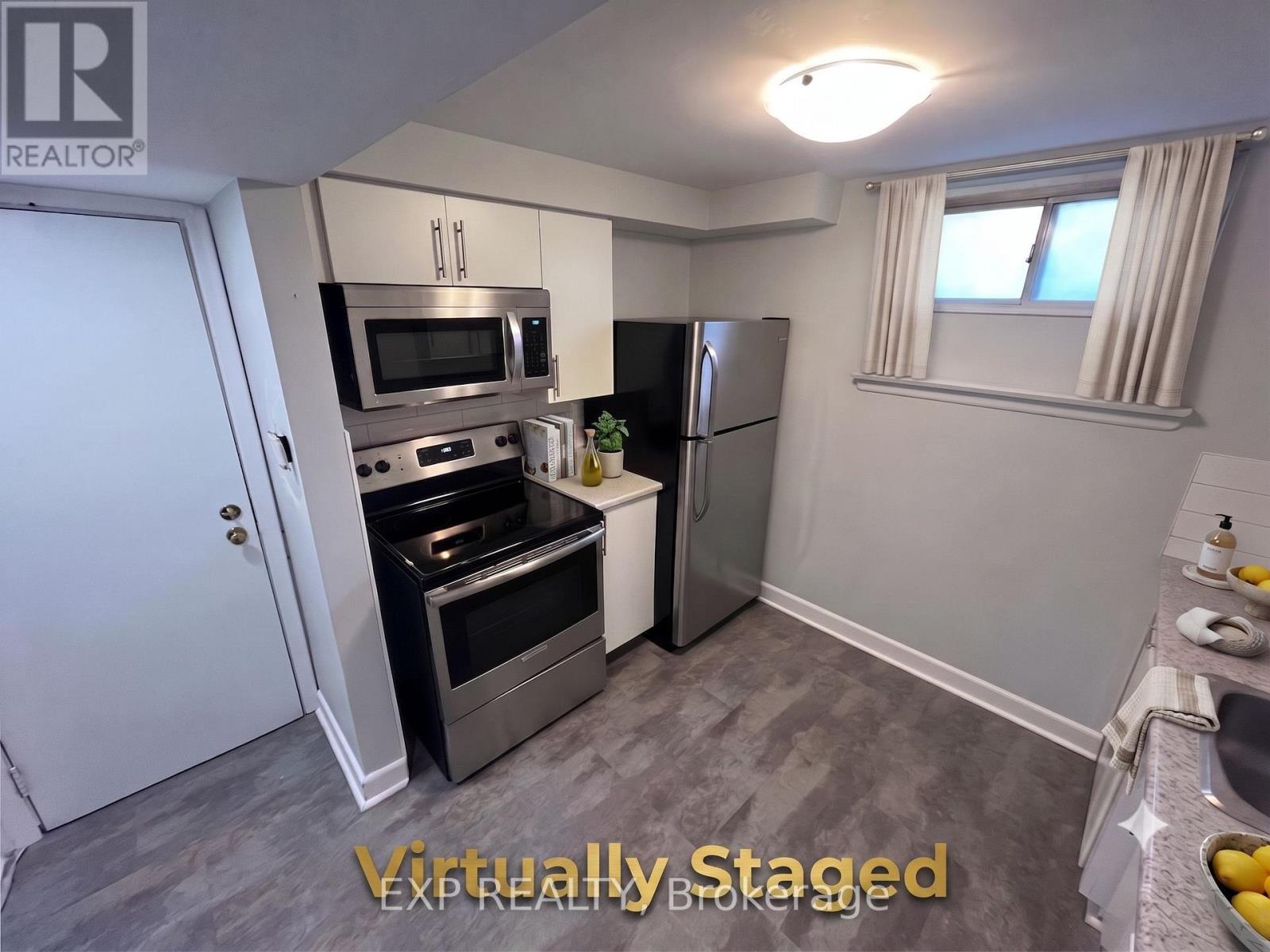 Residential Lease in Brampton (Downtown Brampton) 2