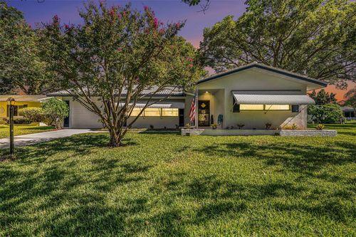 2062 Forest Dr, CLEARWATER, FL, 33763-1304 | Card Image