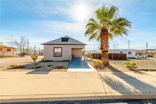 310 E Oak St, Kingman, AZ, 86401-5840 | Card Image