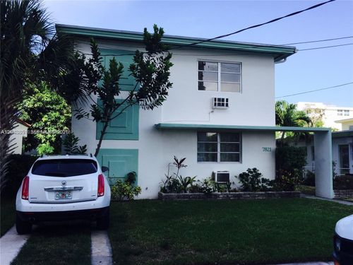 7821 Byron Ave, Miami Beach, FL, 33141-2069 | Card Image