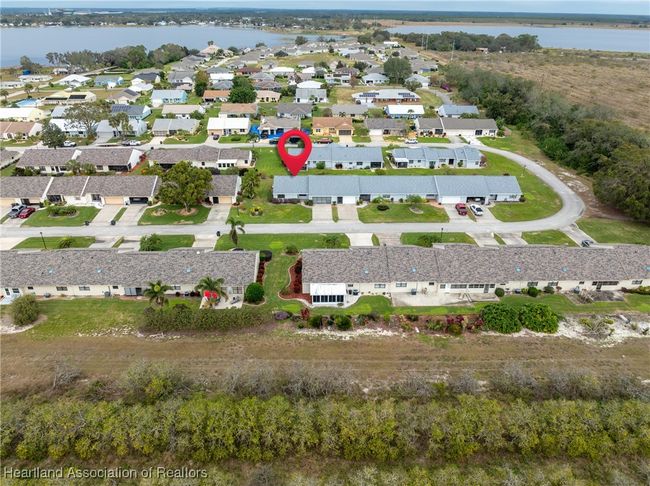 321 Grove Cir, Condo with 2 bedrooms, 2 bathrooms and null parking in AVON PARK FL | Image 34