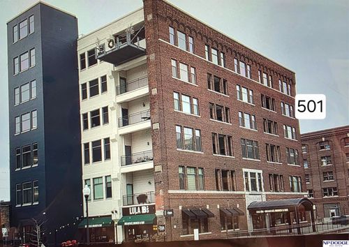 501-902 Dodge St, Omaha, NE, 68102-1122 | Card Image
