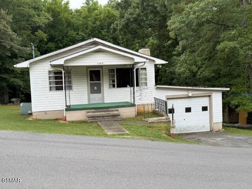 1322 Second Ln, Sevierville, TN, 37876-0624 | Card Image