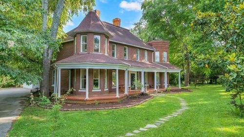 412 E Petty Ln, Winchester, TN, 37398-1212 | Card Image