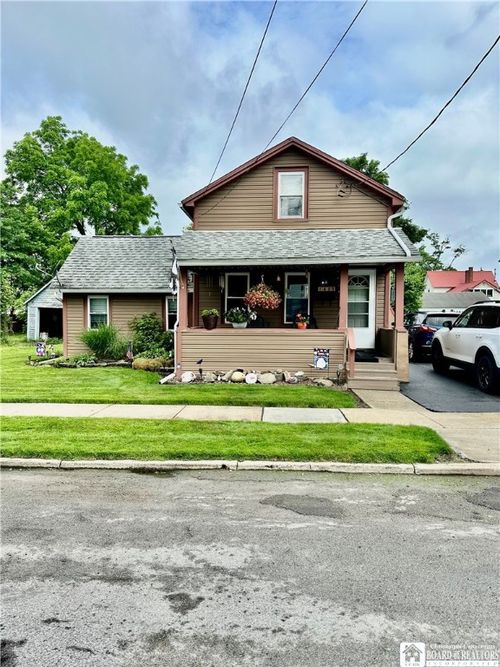 417 4th Ave, Olean, NY, 14760-1711 | Card Image