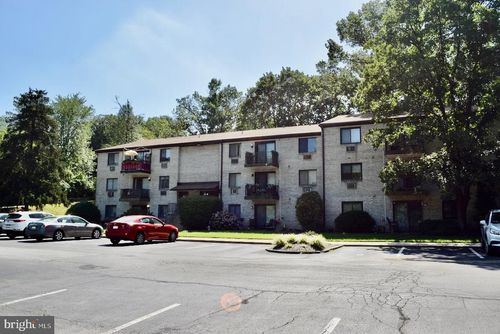 apt-p5-15 Dougherty Blvd, GLEN MILLS, PA, 19342-1147 | Card Image