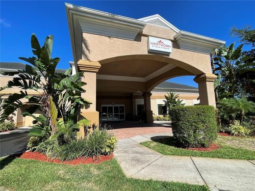 100-8303 Palm Pkwy, ORLANDO, FL, 32836-6438 | Card Image