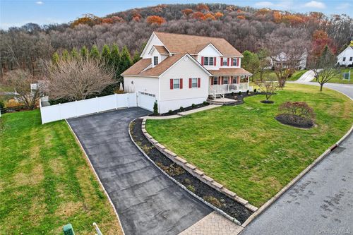 23 Pewter Cir, Chester, NY, 10918-3134 | Card Image