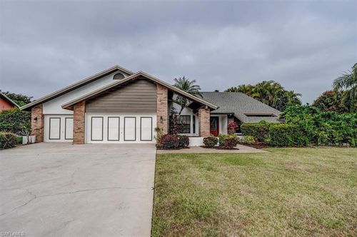 8746 Banyan Cove Cir, FORT MYERS, FL, 33919-3252 | Card Image