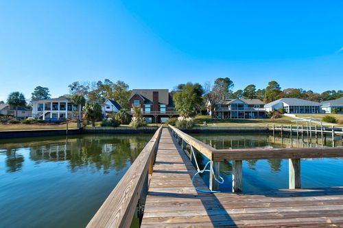 443 Santee Dr, Santee, SC, 29142-9304 | Card Image