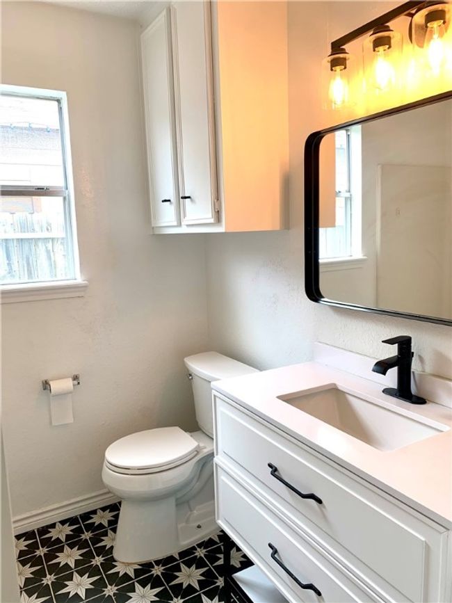 2433 Allencrest Dr, House other with 3 bedrooms, 2 bathrooms and null parking in Corpus Christi TX | Image 14