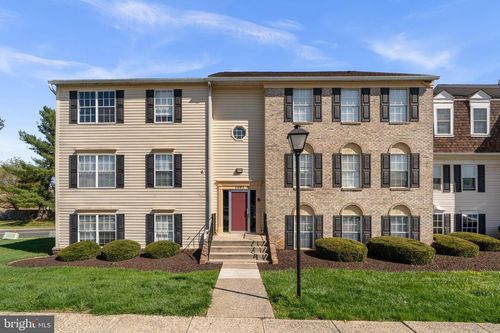 102-1401 Key Pkwy, FREDERICK, MD, 21702-9012 | Card Image