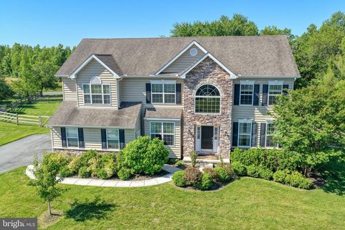 549 Aviemore Dr, TOWNSEND, DE, 19734-2819 | Card Image