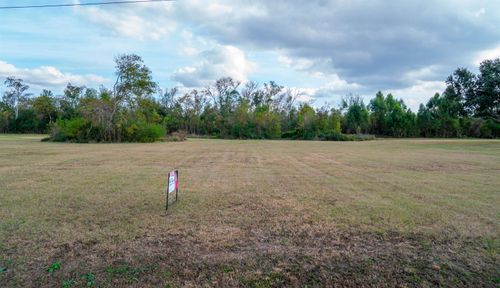 415 Central Lafourche Dr, Raceland, LA, 70394-2538 | Card Image