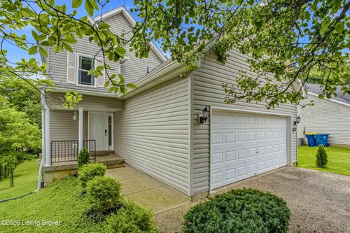 11623 Walnut View Way, Louisville, KY, 40299-5891 | Card Image