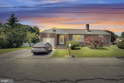 2776 Clear Springs Blvd, YORK, PA, 17406-3005 | Card Image