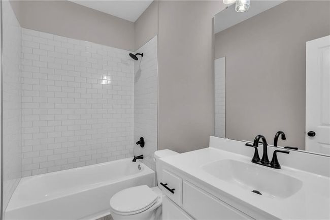 19707 196 Th St, House other with 2 bedrooms, 2 bathrooms and null parking in Spring Hill KS | Image 24