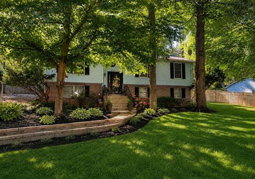 8301 Heatherwick Dr, BRANDYWINE, MD, 20613-7105 | Card Image