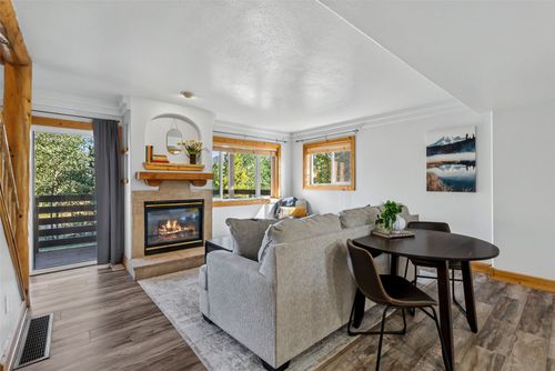 103-80 Cove Blvd, Dillon, CO, 80435-8570 | Card Image