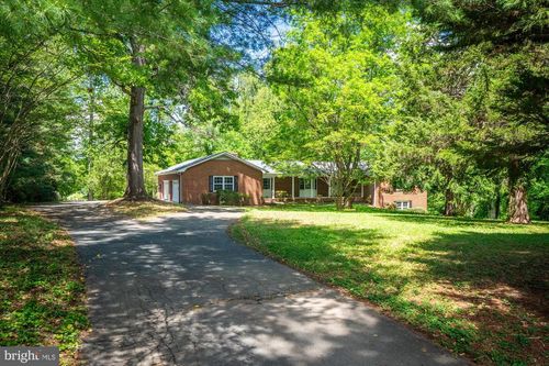 3000 Earlysville Rd, EARLYSVILLE, VA, 22936-9663 | Card Image