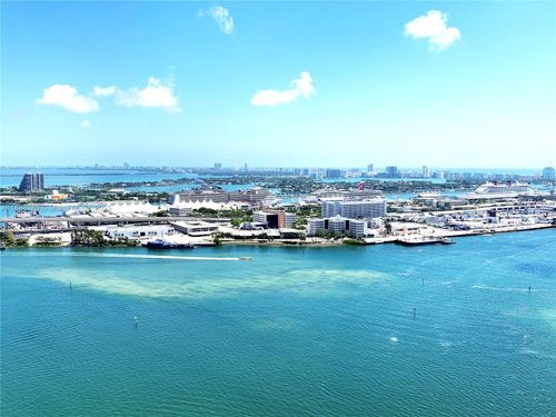 apt-4006-335 S Biscayne Blvd, Miami, FL, 33131-2374 | Card Image