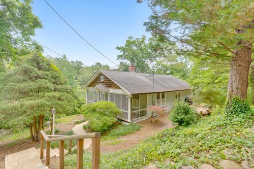 1107 Linden St, Chattanooga, TN, 37405-3021 | Card Image