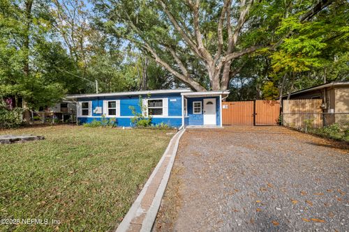 3933 Abby Ln, Jacksonville, FL, 32207-6846 | Card Image