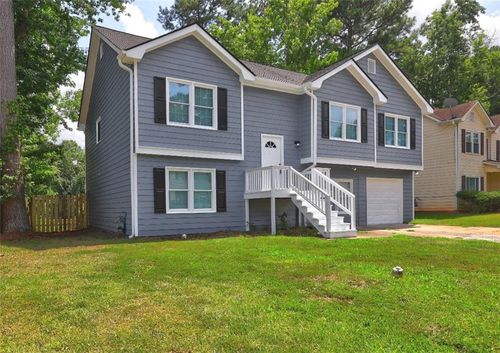 821 Shore Dr, Lithonia, GA, 30058-9065 | Card Image