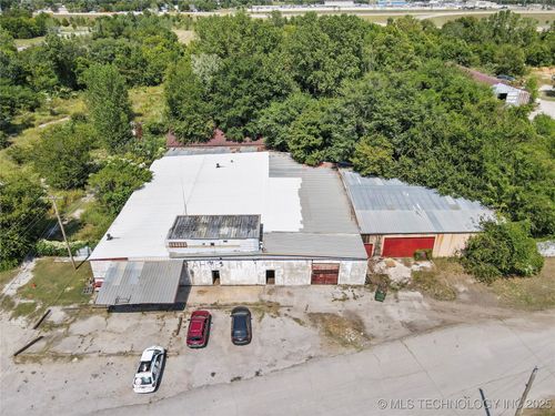 2715 N Madison Ave, Tulsa, OK, 74106-2510 | Card Image