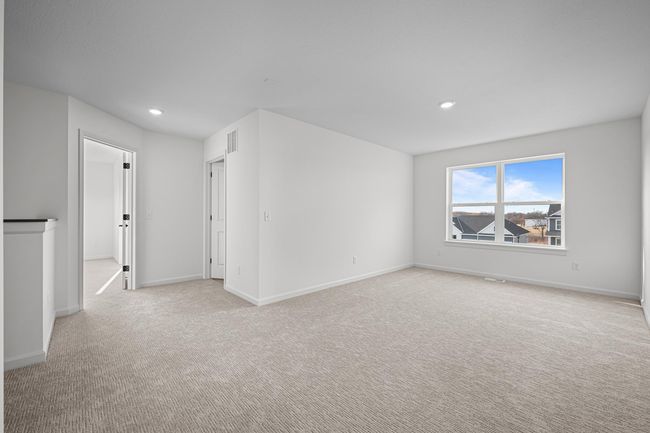 Upstairs loft | Image 10