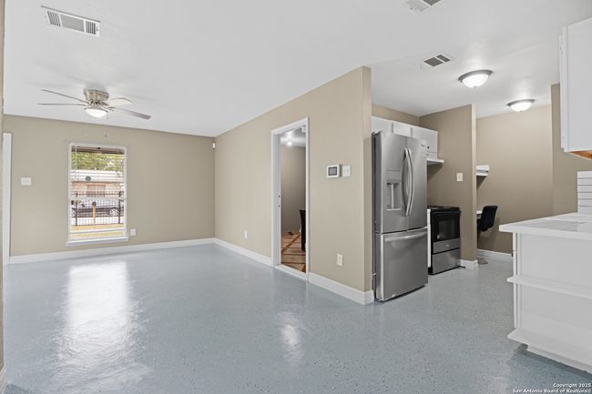 5728 Harefield Dr, House other with 3 bedrooms, 2 bathrooms and null parking in San Antonio TX | Image 11