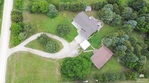 2926 Eagle Ridge Rd, Milford, KS, 66514-9122 | Card Image
