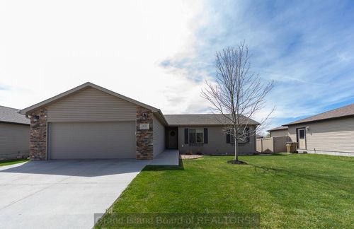 4125 Vermont Ave, Grand Island, NE, 68803 | Card Image