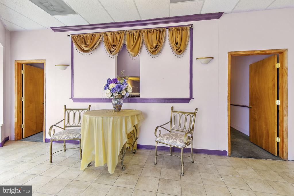 Commercial Sale in BALTIMORE 4
