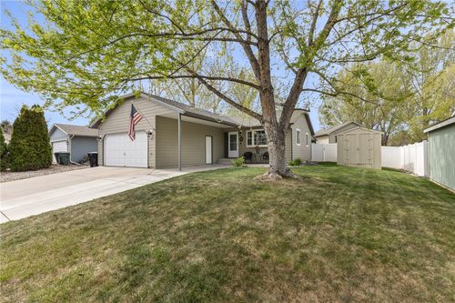 738 Briar Pl, Billings, MT, 59102-7013 | Card Image