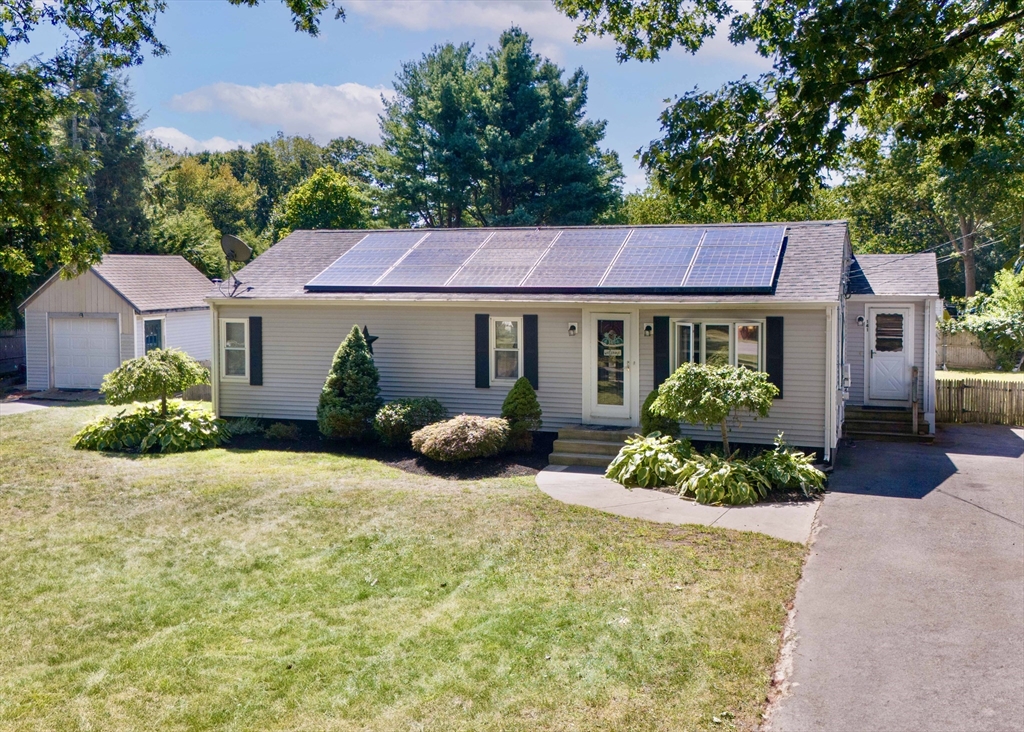 Willis Ave, Seekonk, MA 02771