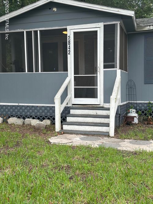 2842 W 5th St, Jacksonville, FL, 32254-2425 | Card Image
