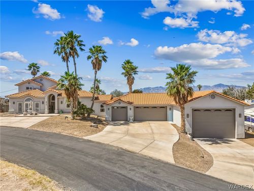 2519 Country Club Pl, Bullhead City, AZ, 86442-7703 | Card Image