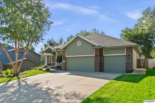 16367 Y St, Omaha, NE, 68135-3129 | Card Image