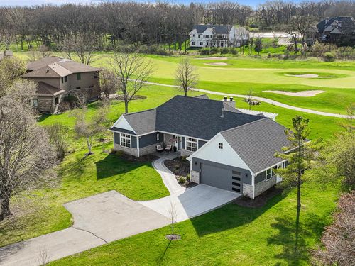 1760 Avenue Of Champions, Lake Geneva, WI, 53147-4802 | Card Image