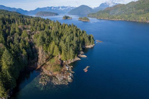 6795 Maple Rd, Egmont, BC, V0N1N0 | Card Image