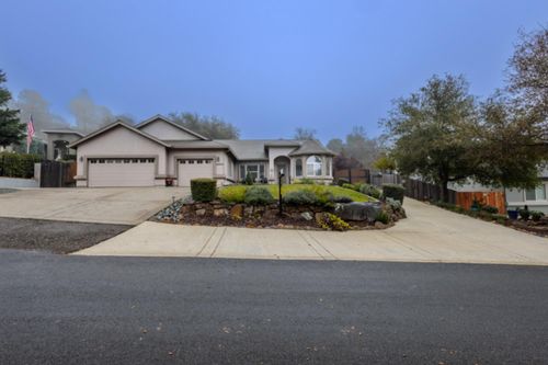 3374 Sage Dr, Cameron Park, CA, 95682-8620 | Card Image