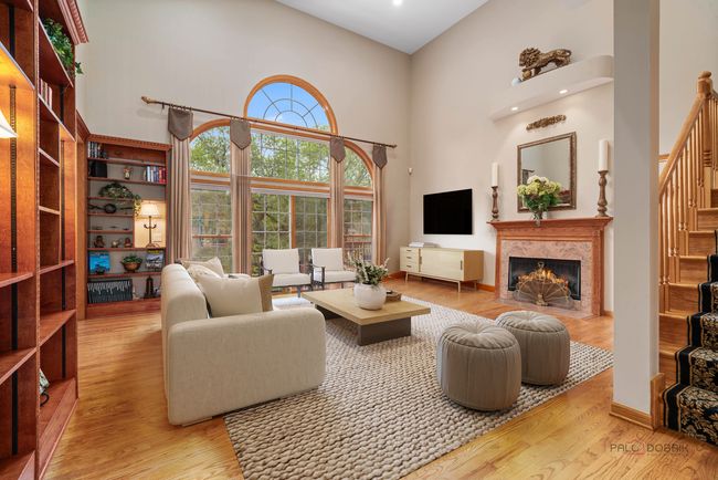 17 Arrowwood Dr, House other with 5 bedrooms, 5 bathrooms and 3 parking in Hawthorn Woods IL | Image 6
