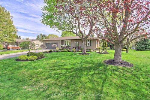 3839 Front St, Goodwood, ON, L0C1A0 | Card Image