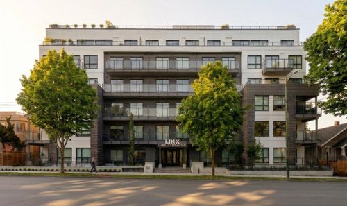 401-2268 Broadway E, Vancouver, BC, V5N1W9 | Card Image