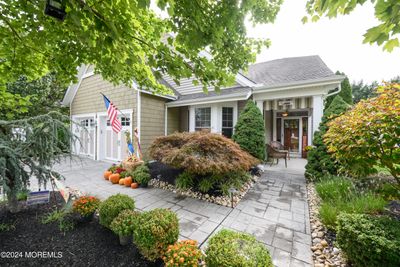 18 Iselin Lane, Home with 3 bedrooms, 2 bathrooms and null parking in Oceanport NJ | Image 1