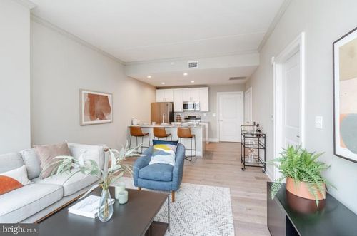 apt-219-139 N 23rd St, PHILADELPHIA, PA, 19103-1197 | Card Image
